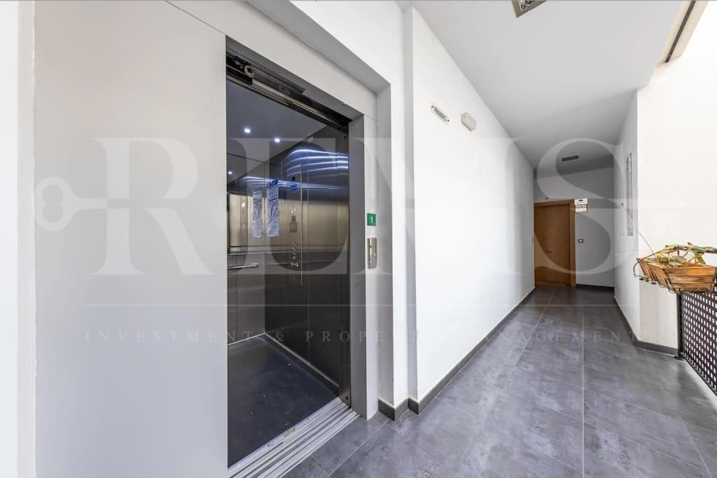 Inviting Apartment In The Center By Rems Málaga Esterno foto